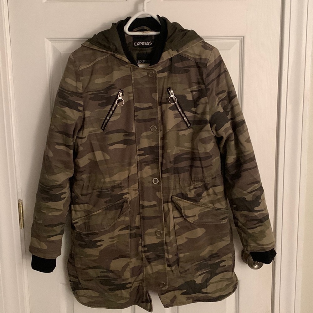 Express Camo Jacket/Coat Size M
